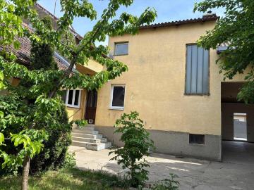 Platz für Mensch, Tier & Traktor Wohnhaus mit zwei großen Stadln auf 1300m² Grundstück