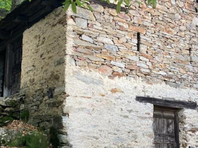 Rustikales Haus in Serravalle Rustico a Serravalle