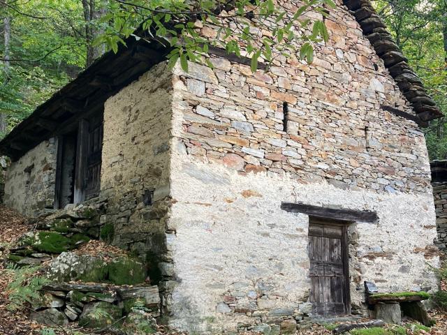 Rustikales Haus in Serravalle / Rustico a Serravalle