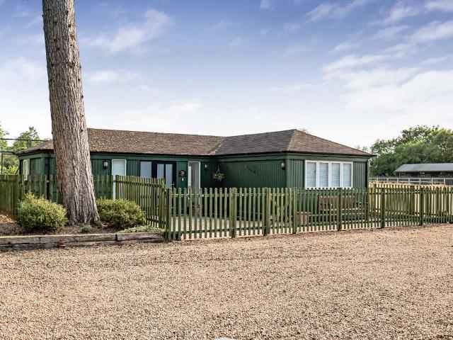 Rush Green Hall, Rush Green, Hertford SG13, 2 bed cottage to rent, £2,750 pcm | PrimeLocation