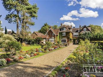 Rush Green, Hertford, Hertfordshire. 9 bed house to rent £18,000 pcm £4,154 pw