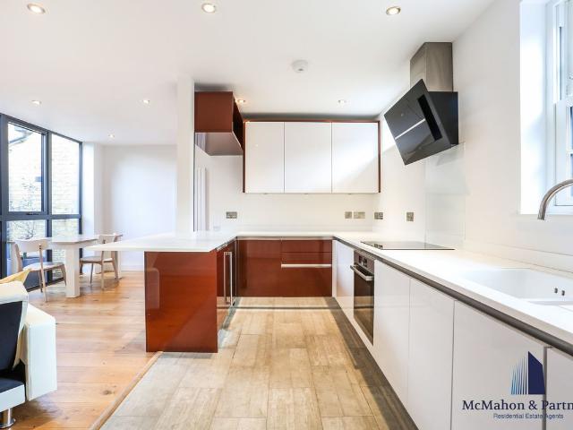 Rushgrove Mews, Rushgrove Street SE18, 3 bed semi detached house to rent, £3,350 pcm | PrimeLocation