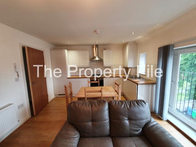 Rusholme M14 5ND