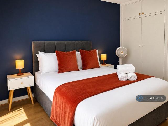 Rusholme Road, London, SW15 2 bed flat to rent £2,190 pcm £505 pw