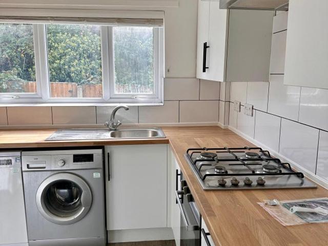 Rushworth Avenue NG2 7LF