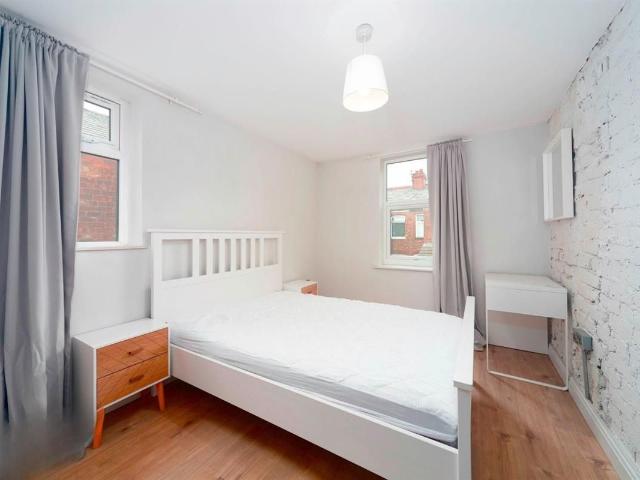 Ruskin Avenue, Manchester M14, 6 bed semi detached house to rent, £3,588 pcm | PrimeLocation