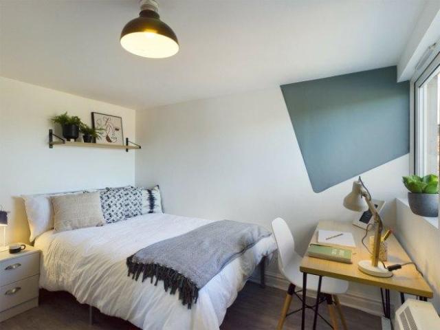 Ruskin Avenue 7 bed house share to rent £4,851 pcm £1,119 pw