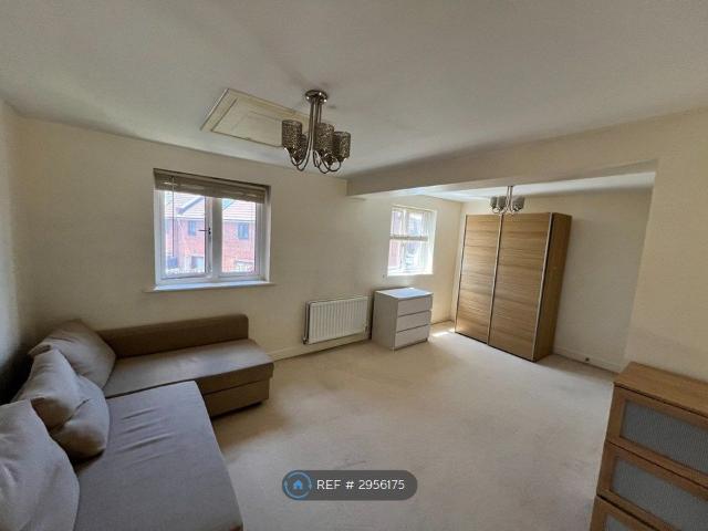 Ruskin Groove, Maidstone ME15, 4 bed terraced house to rent, £2,250 pcm | PrimeLocation
