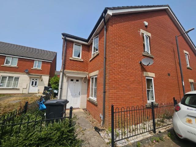 Ruskin Grove, Bristol BS7, 2 bed terraced house to rent, £1,395 pcm | PrimeLocation