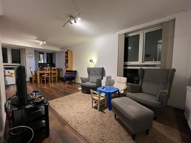 Rusper Close, Stanmore HA7, 3 bed flat to rent, £2,100 pcm | PrimeLocation
