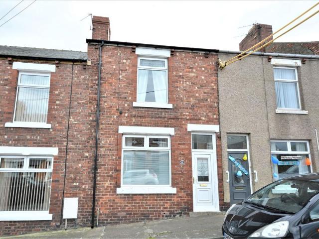 Russ Street, Helmington Row, Crook DL15, 2 bed terraced house to rent, £475 pcm | PrimeLocation