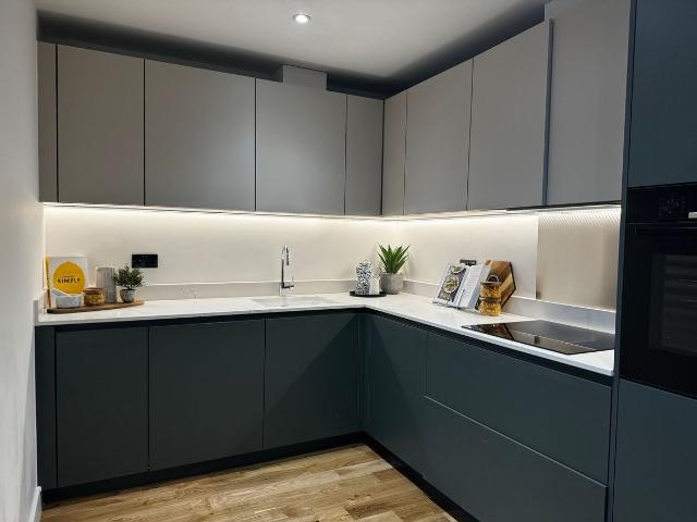 Russell Hill, Purley CR8, 3 bed flat to rent, £2,350 pcm | PrimeLocation