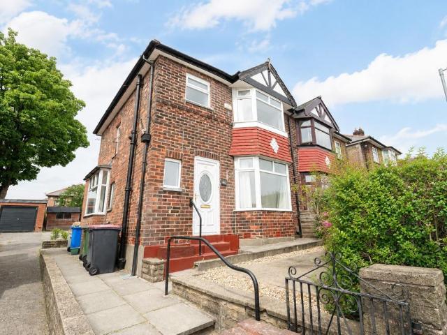 Russell Road, Salford