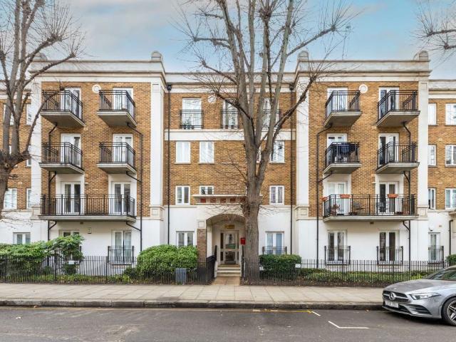 Russell Road, West Kensington W14, 2 bed flat to rent, £3,000 pcm | PrimeLocation