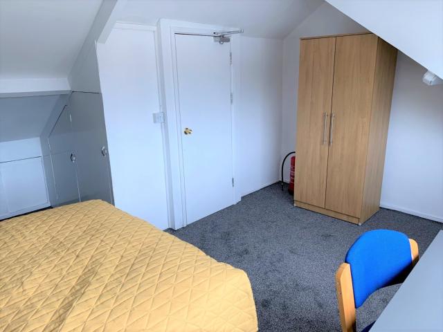 Russell Street, City Centre, Swansea SA1 4HR StudentDigz Ltd