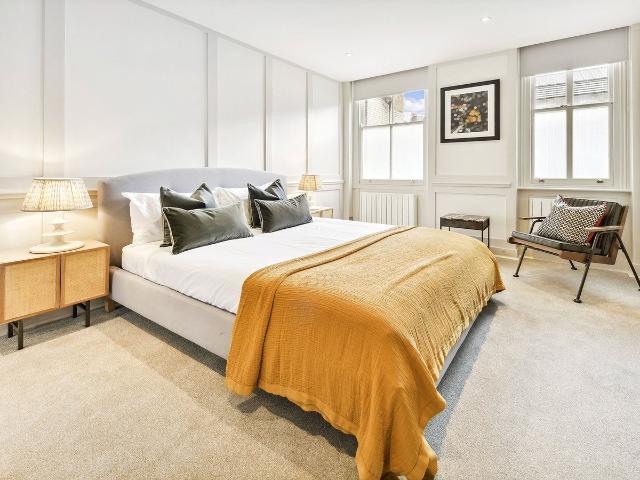 Russell Street, Covent Garden WC2B, 1 bed flat to rent, £3,683 pcm | PrimeLocation