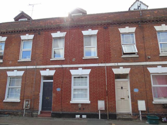Russell Street, Gloucester GL1, 1 bed flat to rent, £950 pcm | PrimeLocation