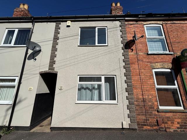 Russell Street, Lincoln LN5, 2 bed terraced house to rent, £950 pcm | PrimeLocation