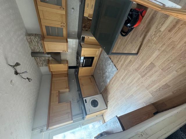 Russell Street, Luton, Bedfordshire, LU1 3 bed terraced house to rent £1,450 pcm £335 pw