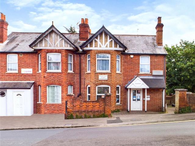 Russell Street, Reading RG1, 2 bed maisonette to rent, £1,350 pcm | PrimeLocation
