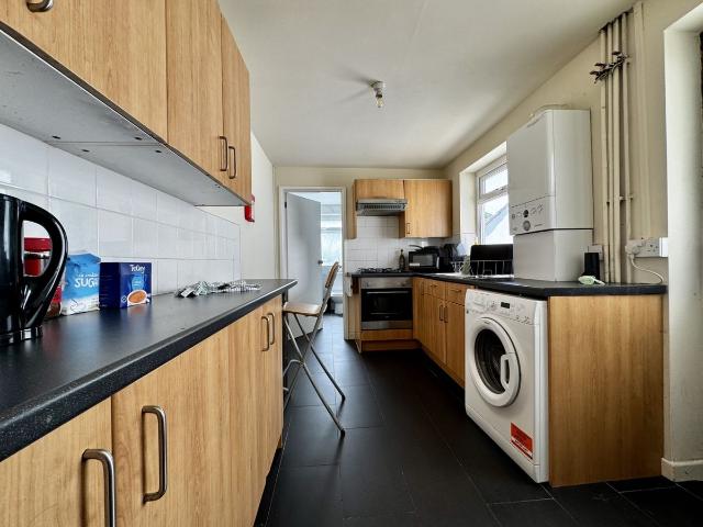 Russell Street, Roath CF24, 3 bed terraced house to rent, £1,650 pcm | PrimeLocation