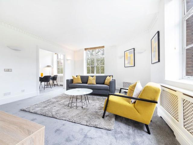 Russell Square, London WC1B, 2 bed flat to rent, £3,683 pcm | PrimeLocation