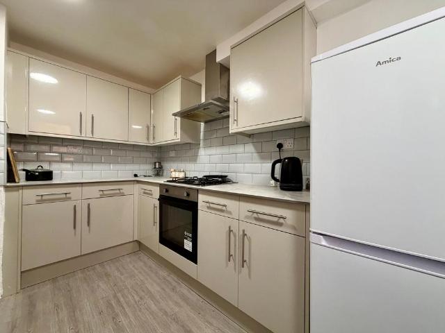 Russell Terrace, Leamington Spa, CV31 1 bed in a house share to rent £535 pcm £123 pw