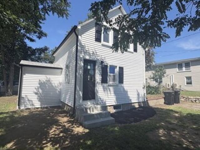 Russells Mills Rd, Dartmouth, Home For Sale