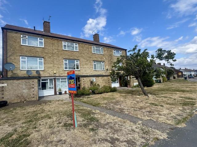 Russells Ride, Cheshunt, Waltham Cross EN8, 1 bed maisonette to rent, £1,300 pcm | PrimeLocation