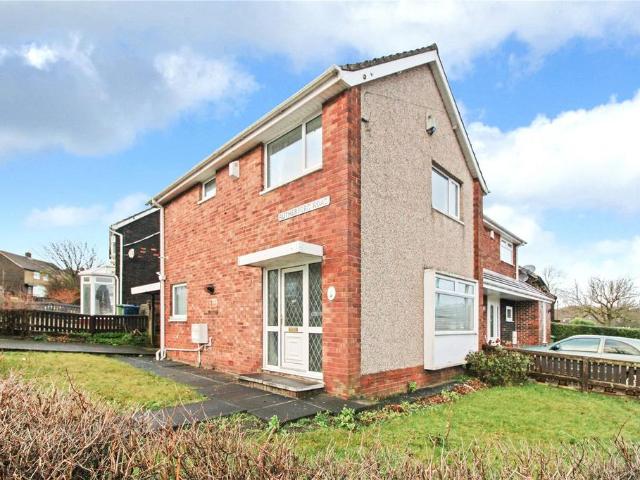 Rutherford Road, Tyne and Wear SR5 3 bed semi detached house to rent £800 pcm £185 pw