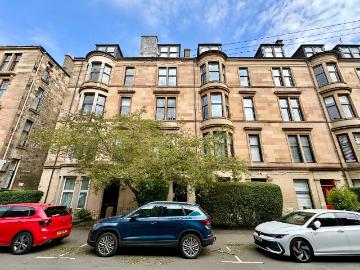 Ruthven Street, Hillhead, Glasgow, G12 4 bed flat to rent £2,700 pcm £623 pw