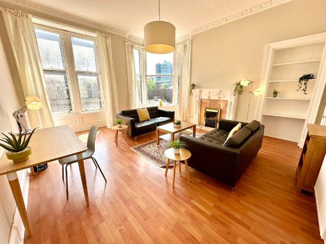 Ruthven Street, Hillhead, Glasgow, G12 9BS