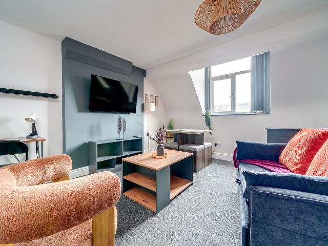 Rutland Avenue, Liverpool L17, 1 bed flat to rent, £1,800 pcm | PrimeLocation