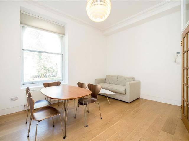 Rutland Gate, South Kensington SW7, 2 bed flat to rent, £3,900 pcm | PrimeLocation