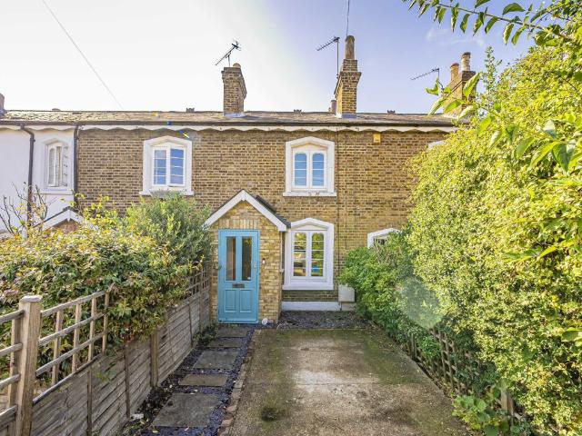 Rutland Road, Twickenham TW2, 2 bed property to rent, £2,250 pcm | PrimeLocation
