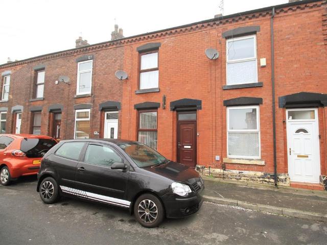 Rutland Street, Ashton Under Lyne OL6 3 bed terraced house to rent £1,100 pcm £254 pw
