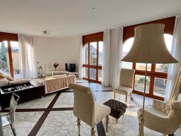 RUVIGLIANA 3.5 ZIMMER SEEBLICK