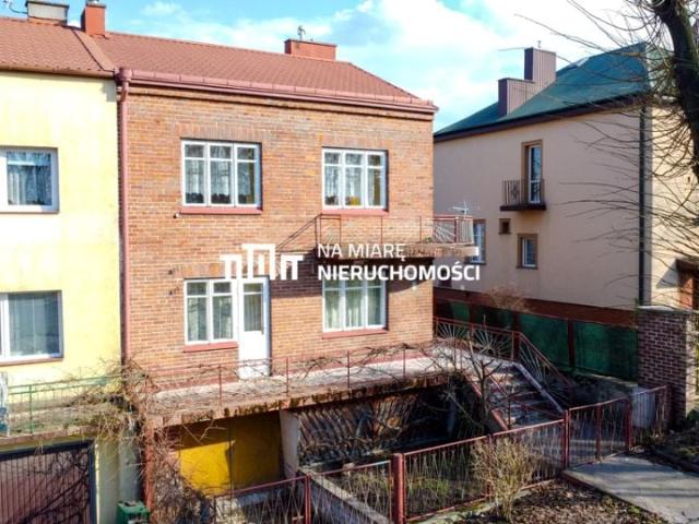 Rynek 150 m², Komarów Osada