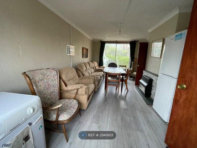 Rydal Avenue, Loughborough LE11, 4 bed detached house to rent, £550 pcm | PrimeLocation