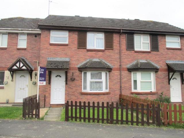 Rye Close, Middleleaze, Swindon. 3 bed terraced house to rent £1,350 pcm £312 pw