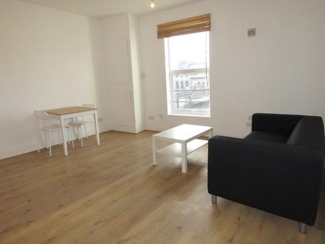 Rye Lane, London SE15, 1 bed flat to rent, £1,550 pcm | PrimeLocation