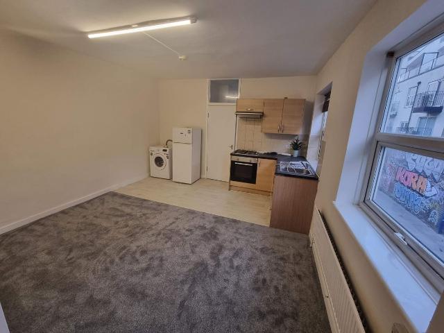 Rye Lane, Peckham SE15, 1 bed flat to rent, £1,395 pcm | PrimeLocation