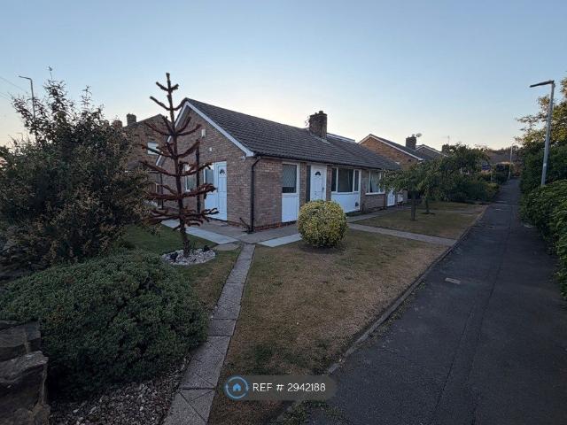 Ryedale Way, Tingley, Wakefield WF3, 2 bed bungalow to rent, £1,100 pcm | PrimeLocation