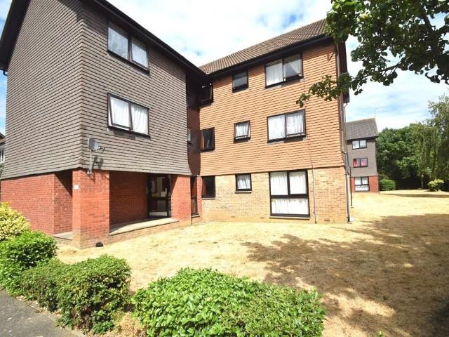 Ryeland Close, West Drayton UB7, Studio to rent, £1,050 pcm | PrimeLocation