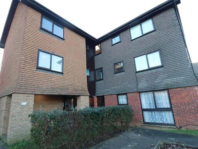 Ryeland Close, Yiewsley UB7, 1 bed flat to rent, £1,250 pcm | PrimeLocation