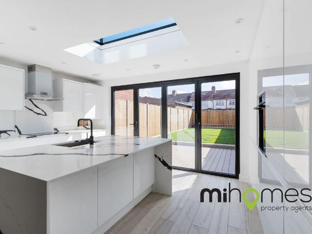 Rylston Road, London N13, 4 bed property to rent, £2,700 pcm | PrimeLocation