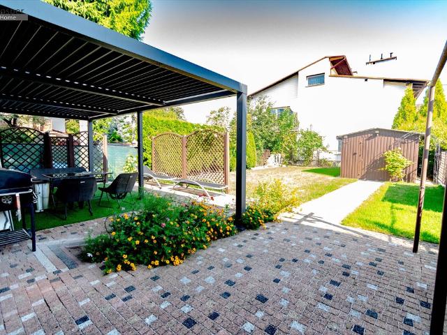 Przestronny bliźniak 240 m2 z nowoczesnymi rozwiązaniami polecam