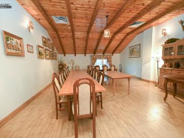 Przestronna sala bankietowa 1200 m2 z ogrodem i parkingiem