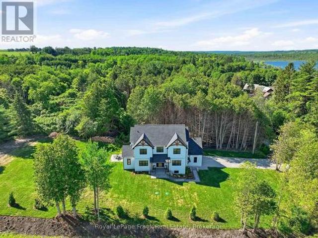 S11001 Acton Road, Brock, ON, L0C 1H0 Luxury House for sale | Listing ID N13485 | Royal LePage Carriage Trade Luxury Properties
