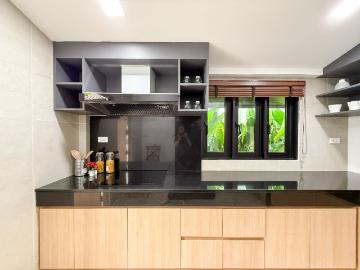 S2947 ขายด่วน! พูลวิลล่า โซนถลาง พื้นที่กว้าง เฟอร์นิเจอร์ตกแต่งครบ